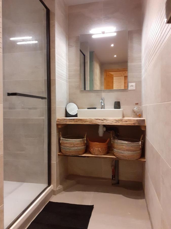 Appartement Chaleureux Avec Wifi De 10 Personnes A Val-Cenis 란슬부르 몽 세니 외부 사진